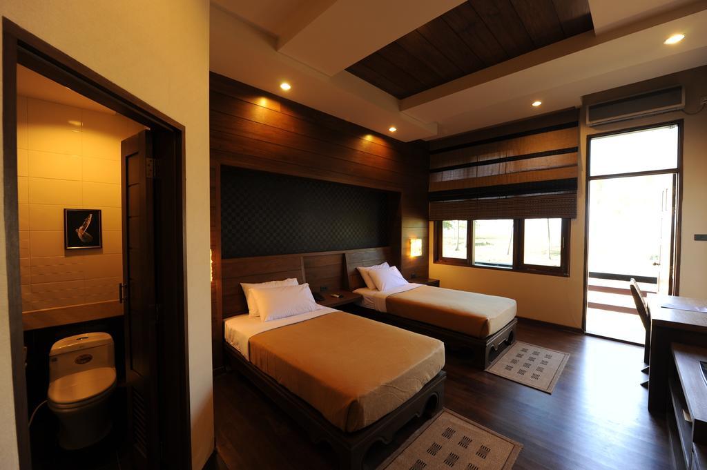 Ocean Paradise Resort Ngwesaung Rom bilde